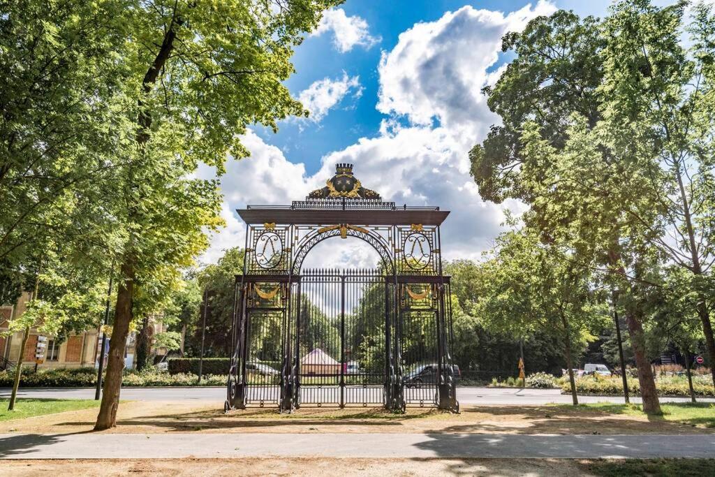 Heidsieck Lägenhet Reims Exteriör bild